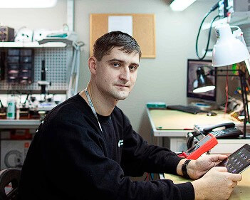 Мастер сервисного центра по ремонту техники Eaton